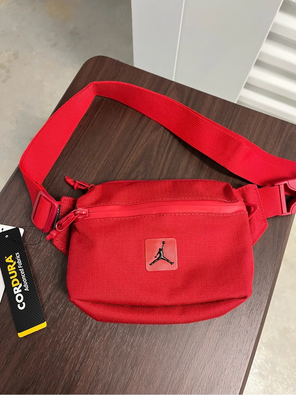 Jordan Franchise Crossbody Bag 2L Gym Red CORDURA MA0901-R78 NWT